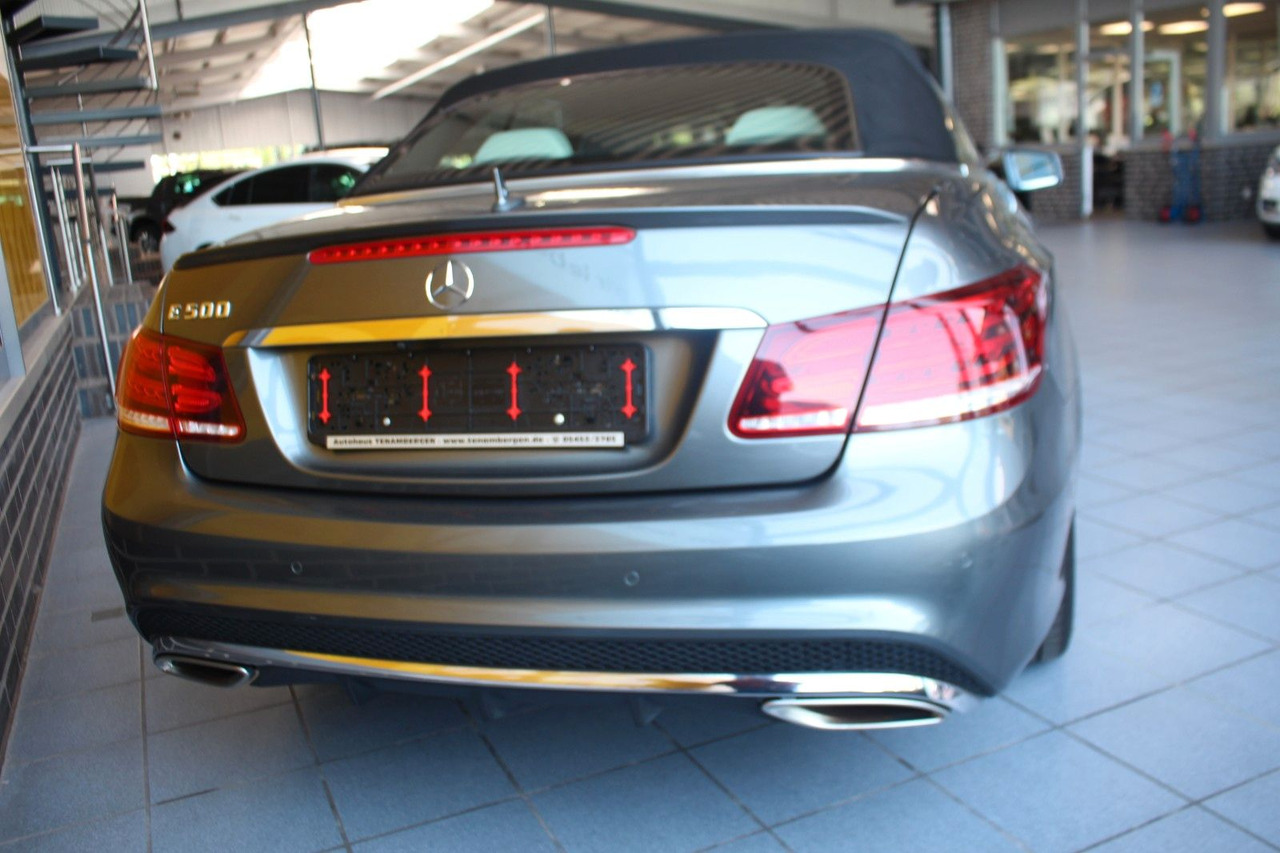 Mercedes-Benz E 500 Cabrio AMG Leder Memory Kamera LED DAB ACC - Personenwagen: afbeelding 4 Mercedes-Benz E 500 Cabrio AMG Leder Memory Kamera LED DAB ACC - Personenwagen: afbeelding 4
