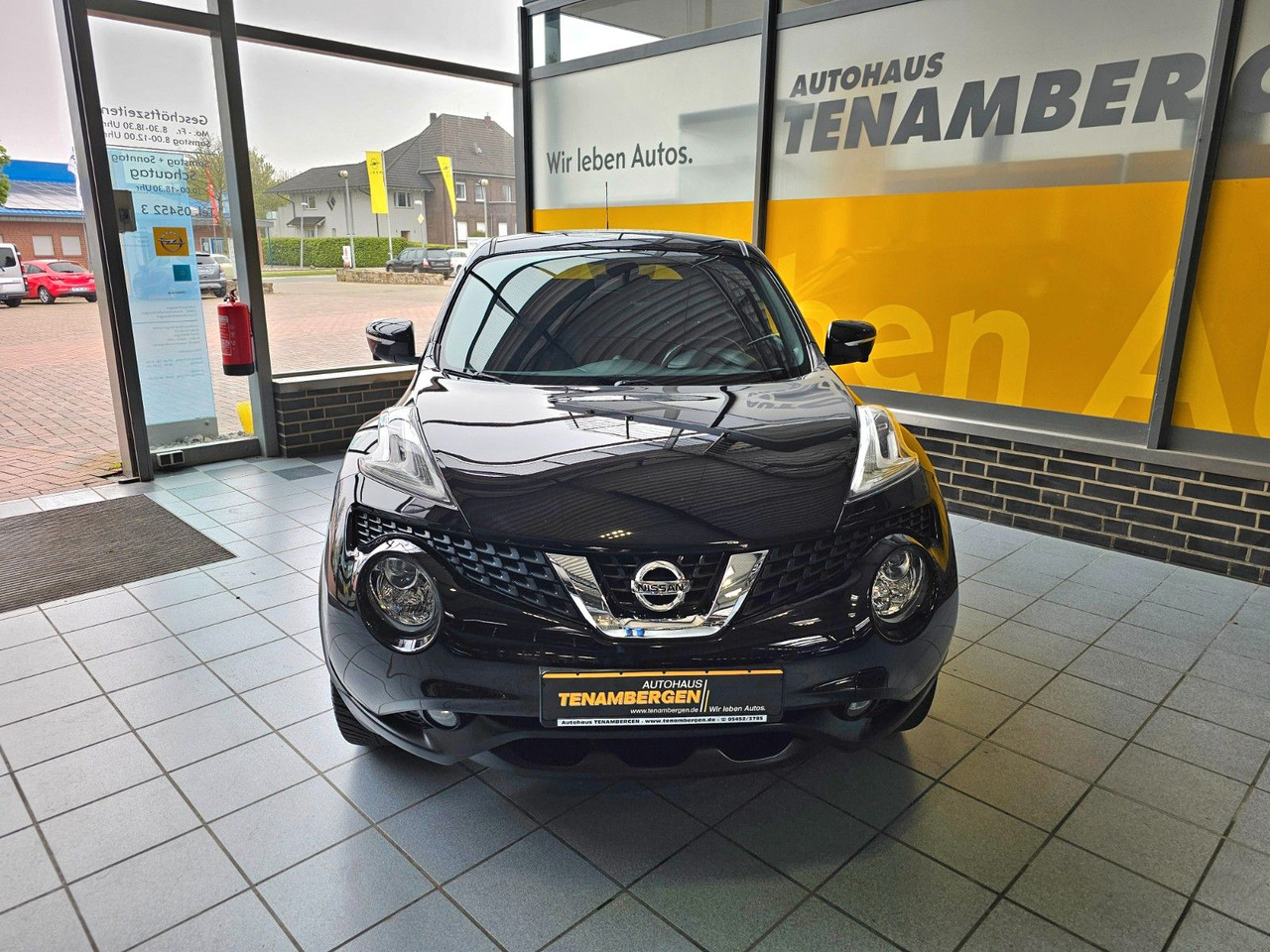Nissan Juke 1.2 DIG-T 360 / Navi / Ganzjahresreifen - SUV: afbeelding 2 Nissan Juke 1.2 DIG-T 360 / Navi / Ganzjahresreifen - SUV: afbeelding 2