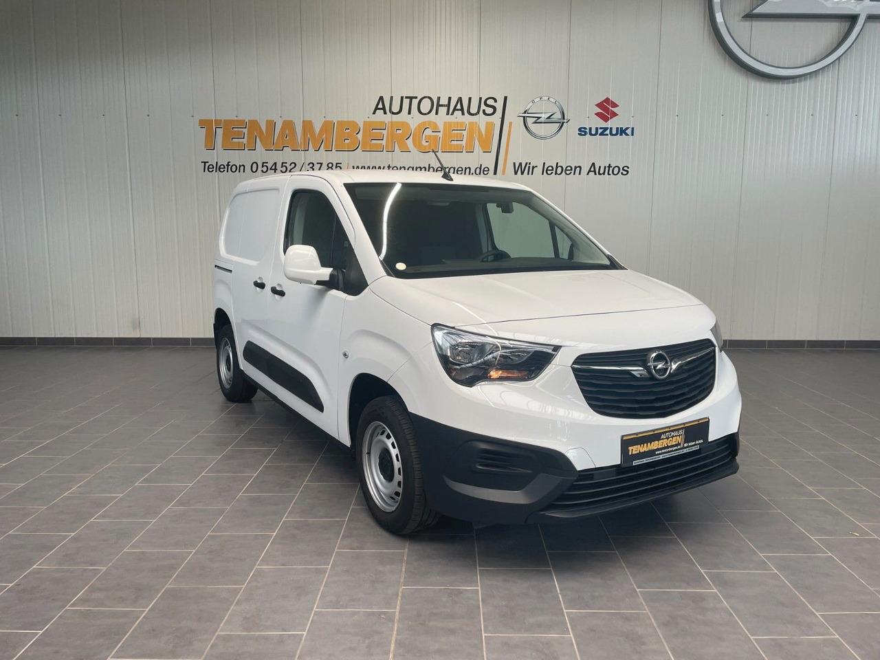 Kleine bestelwagen Opel Combo Cargo 3-Sitzer Klima Bluetooth PDC AHK: afbeelding 1