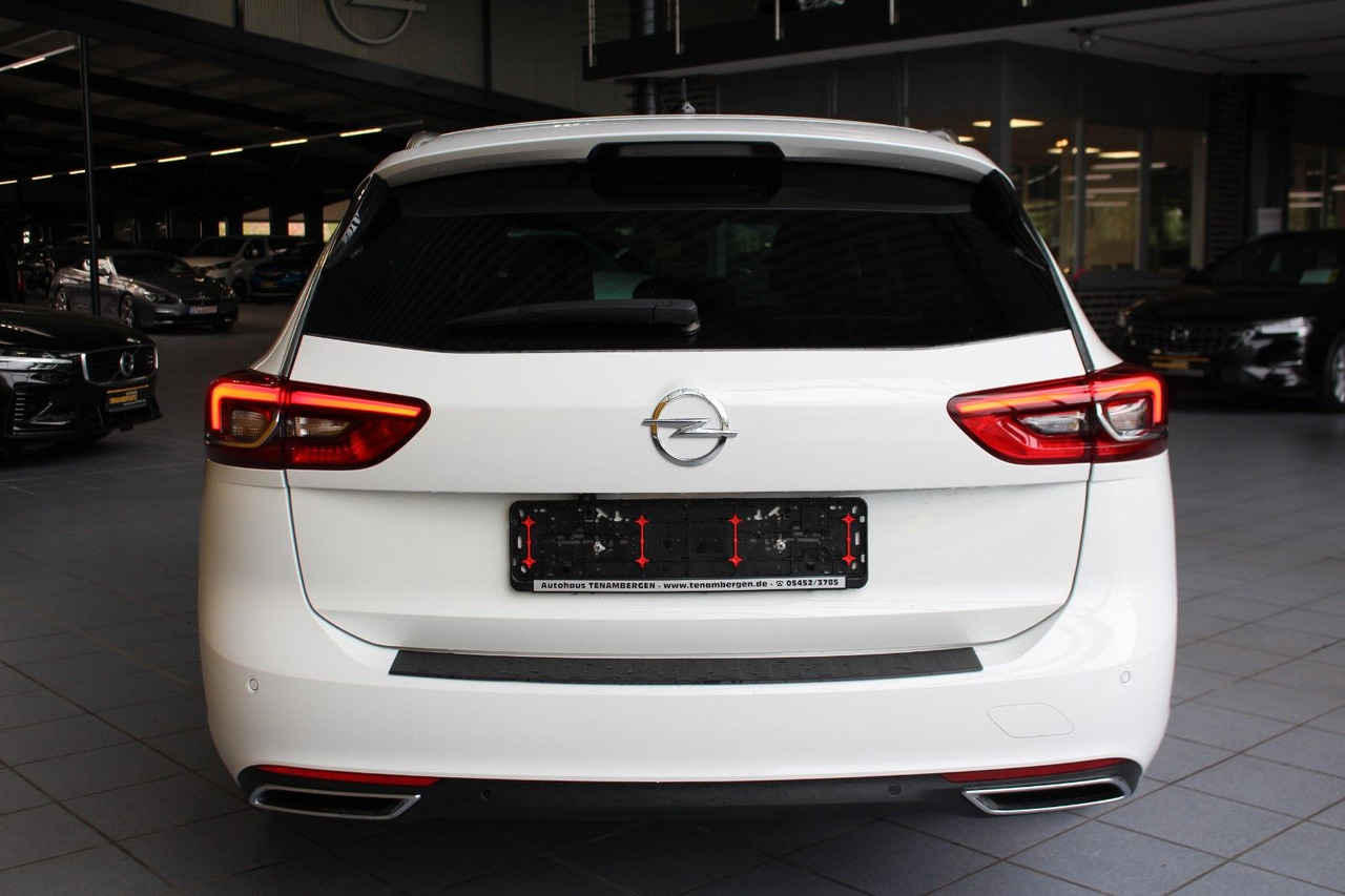 Opel Insignia B ST 4x4 Leder Massage Bose Matrix AHK - Stationwagen: afbeelding 5 Opel Insignia B ST 4x4 Leder Massage Bose Matrix AHK - Stationwagen: afbeelding 5