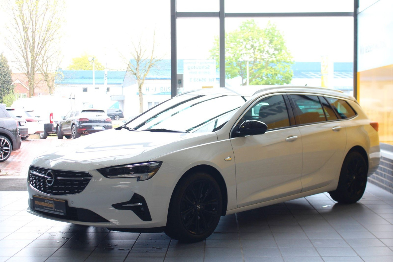 Opel Insignia B ST 4x4 Leder Massage Bose Matrix AHK - Stationwagen: afbeelding 4 Opel Insignia B ST 4x4 Leder Massage Bose Matrix AHK - Stationwagen: afbeelding 4