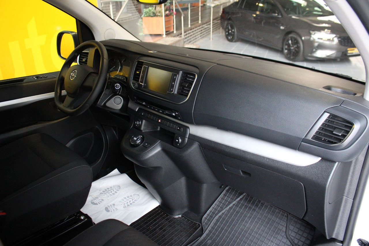 Opel Zafira Life Crosscamp Küche Markise AHK Navi ACC - Personenvervoer: afbeelding 5 Opel Zafira Life Crosscamp Küche Markise AHK Navi ACC - Personenvervoer: afbeelding 5