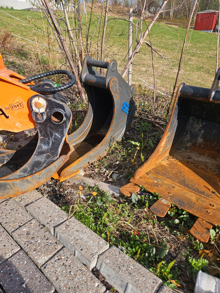 Komatsu PC24MR - Minigraafmachine: afbeelding 4 Komatsu PC24MR - Minigraafmachine: afbeelding 4