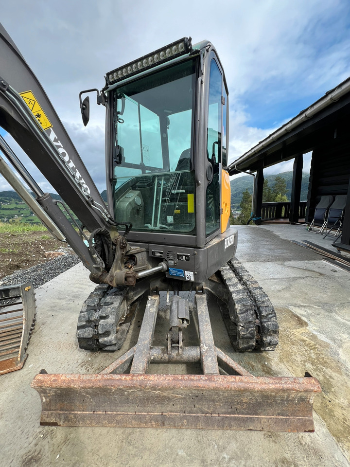 Volvo ECR25D - Graafmachine: afbeelding 2 Volvo ECR25D - Graafmachine: afbeelding 2