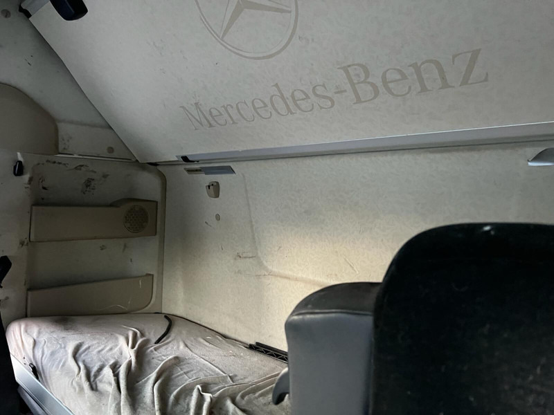 Cabine en interieur Mercedes-Benz Actros MP4: afbeelding 12