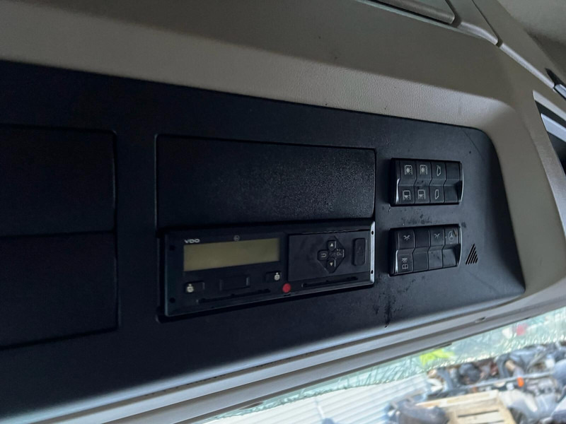 Cabine en interieur Mercedes-Benz Actros MP4: afbeelding 10