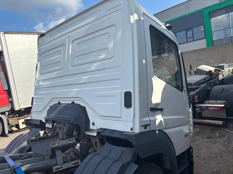 Mercedes-Benz Atego MP4 - Cabine en interieur: afbeelding 3 Mercedes-Benz Atego MP4 - Cabine en interieur: afbeelding 3