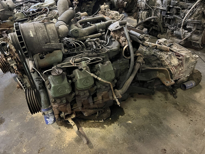 Mercedes-Benz O303 - Motor: afbeelding 1 Mercedes-Benz O303 - Motor: afbeelding 1