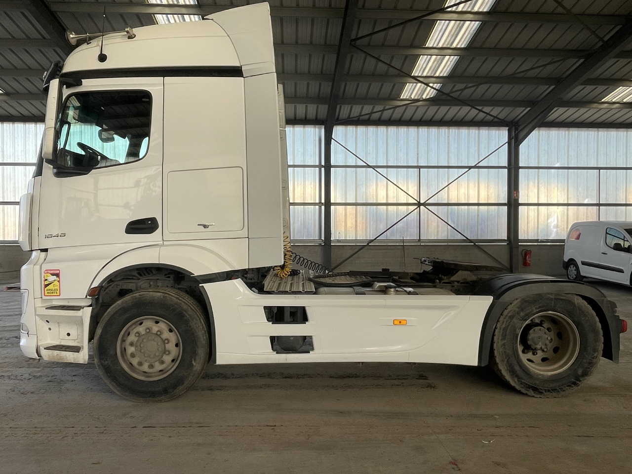 MERCEDES 1848 - Trekker: afbeelding 5 MERCEDES 1848 - Trekker: afbeelding 5