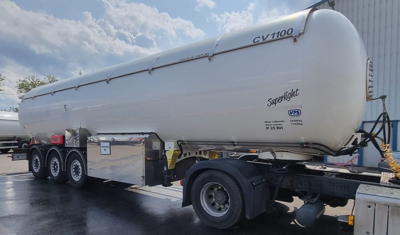 VPS LPG/ GPL/ PROPANE/ BUTANE/ EMERSON F200 - Tankoplegger: afbeelding 4 VPS LPG/ GPL/ PROPANE/ BUTANE/ EMERSON F200 - Tankoplegger: afbeelding 4