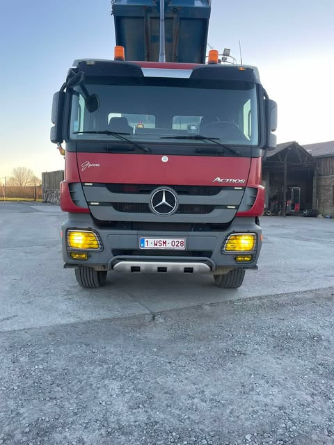 MERCEDES-BENZ actros - Kipper vrachtwagen, Kraanwagen: afbeelding 3 MERCEDES-BENZ actros - Kipper vrachtwagen, Kraanwagen: afbeelding 3