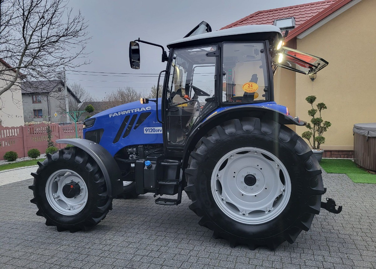 Farmtrac 9120 DTV Stan Fabrycznie Nowy - Tractor: afbeelding 4 Farmtrac 9120 DTV Stan Fabrycznie Nowy - Tractor: afbeelding 4