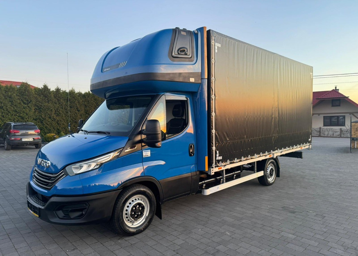 Iveco 35S18 3.0 Hi-Matic Salon Polska 30 180ps - Huifzeil bedrijfswagen: afbeelding 3 Iveco 35S18 3.0 Hi-Matic Salon Polska 30 180ps - Huifzeil bedrijfswagen: afbeelding 3