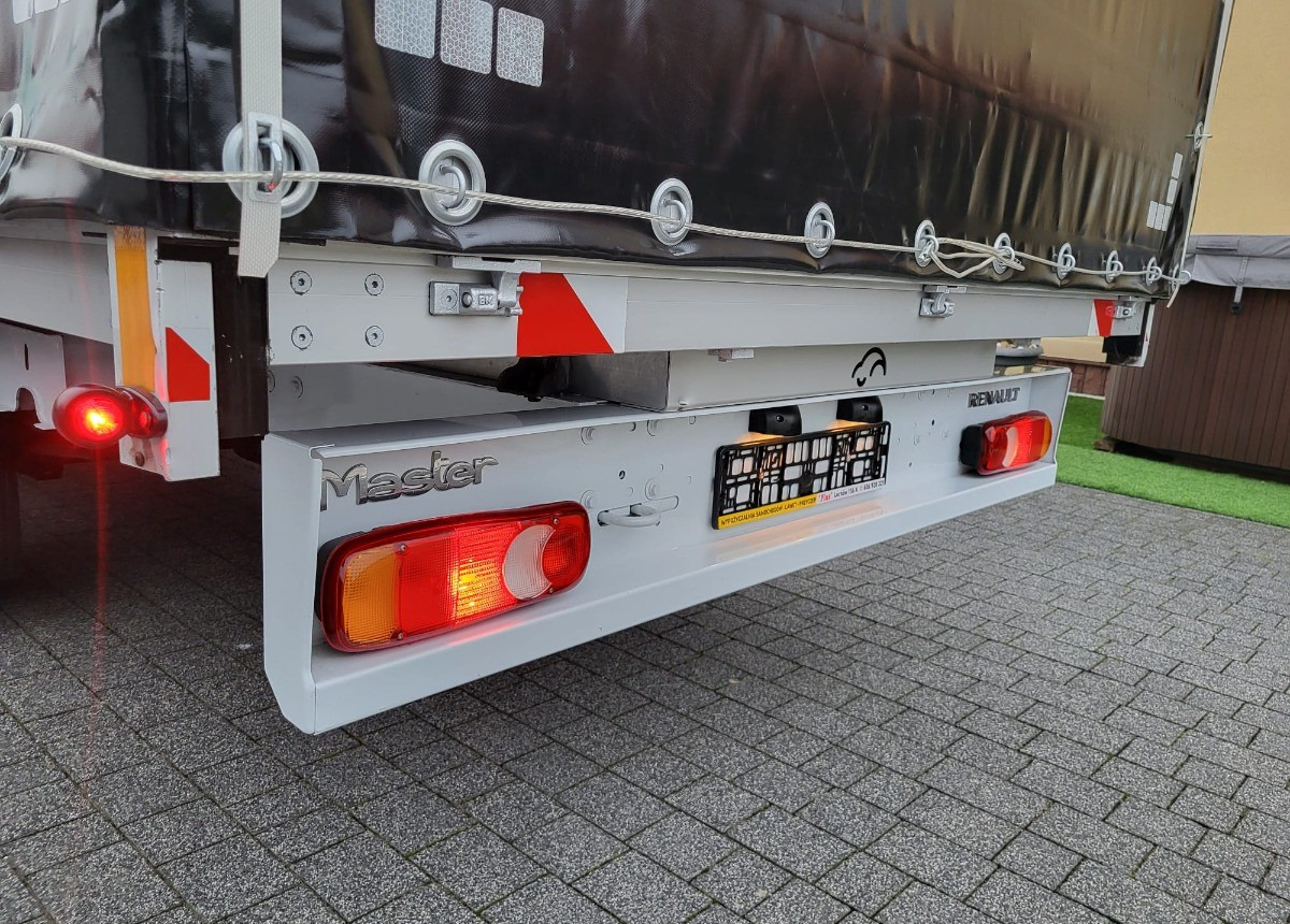Huifzeil bedrijfswagen Renault Master kabina XL Stan idealny Bezwypadkowy Serwisowany: afbeelding 15