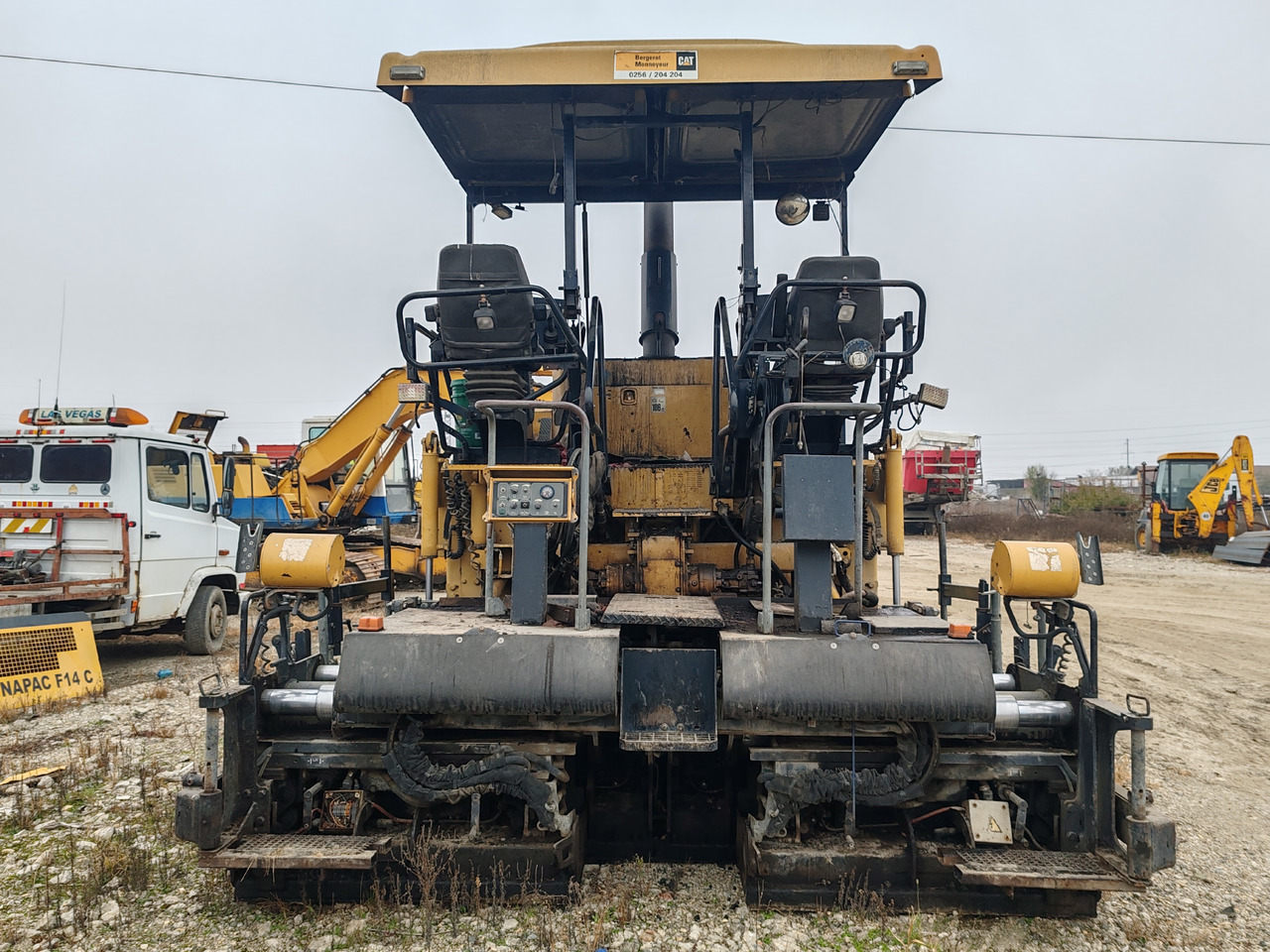 Caterpillar AP555E - Bitumen sprayer: afbeelding 2 Caterpillar AP555E - Bitumen sprayer: afbeelding 2