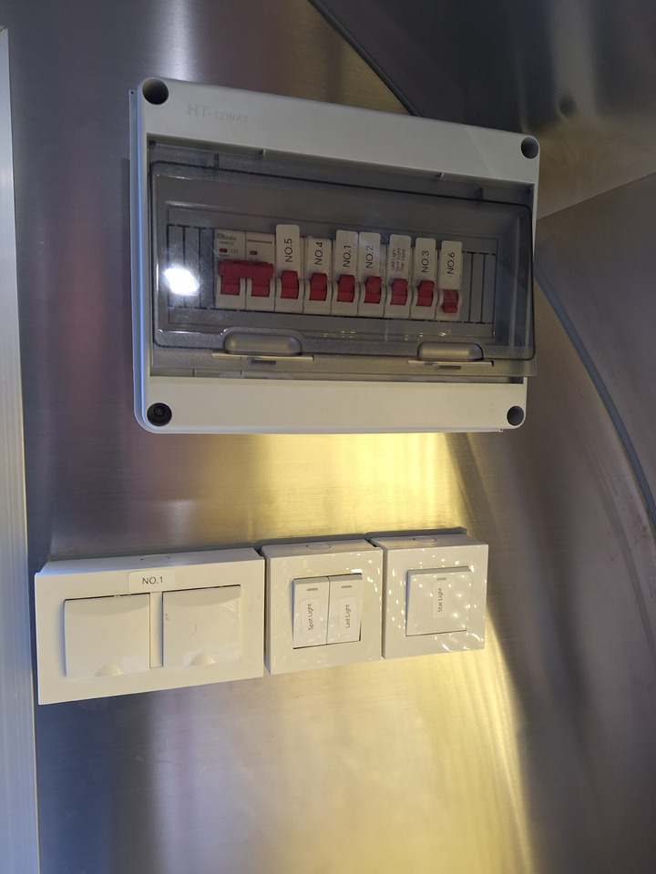 Deli Star EasyGo 280 - EU standards - Verkoopwagen: afbeelding 4 Deli Star EasyGo 280 - EU standards - Verkoopwagen: afbeelding 4