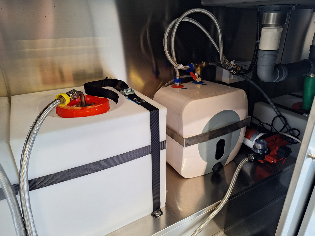 Deli Star EasyGo 280 - EU standards - Verkoopwagen: afbeelding 5 Deli Star EasyGo 280 - EU standards - Verkoopwagen: afbeelding 5