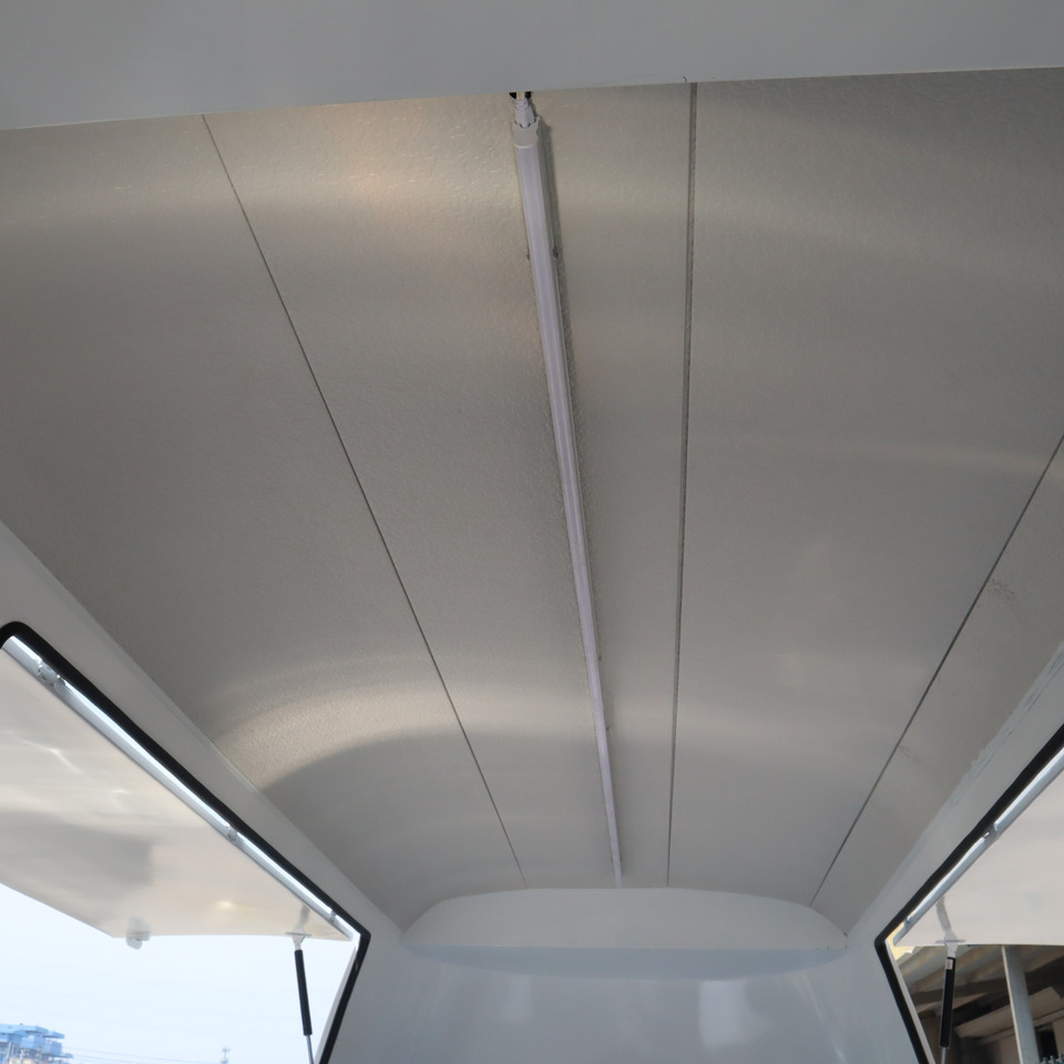 Nieuw Verkoopwagen Deli Star Trailer Retro Minivan HR 4300 Towable - EU Standards: afbeelding 9 Nieuw Verkoopwagen Deli Star Trailer Retro Minivan HR 4300 Towable - EU Standards: afbeelding 9