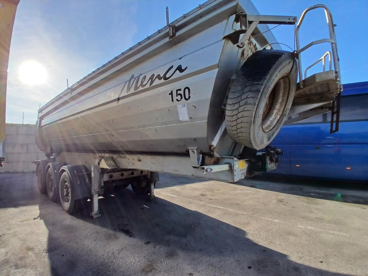 MENCI - Kipper oplegger: afbeelding 5 MENCI - Kipper oplegger: afbeelding 5