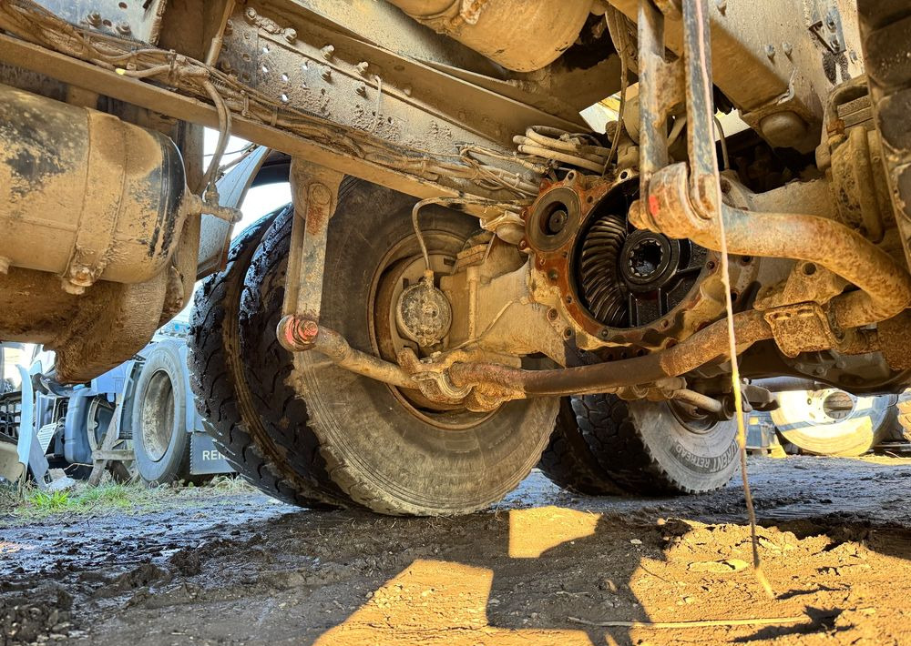 Iveco EuroTrakker - Kipper vrachtwagen: afbeelding 5 Iveco EuroTrakker - Kipper vrachtwagen: afbeelding 5