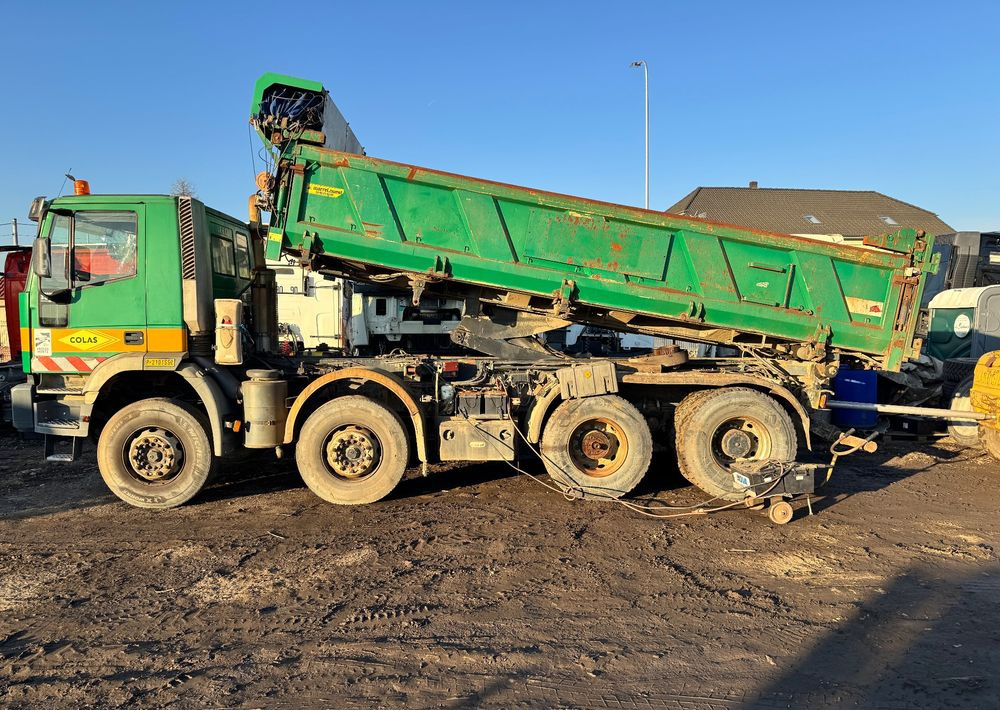 Iveco EuroTrakker - Kipper vrachtwagen: afbeelding 3 Iveco EuroTrakker - Kipper vrachtwagen: afbeelding 3