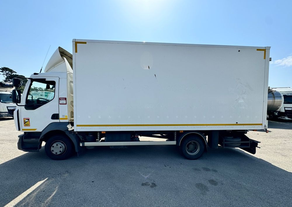 Renault D12 - Vrachtwagen met open laadbak: afbeelding 2 Renault D12 - Vrachtwagen met open laadbak: afbeelding 2