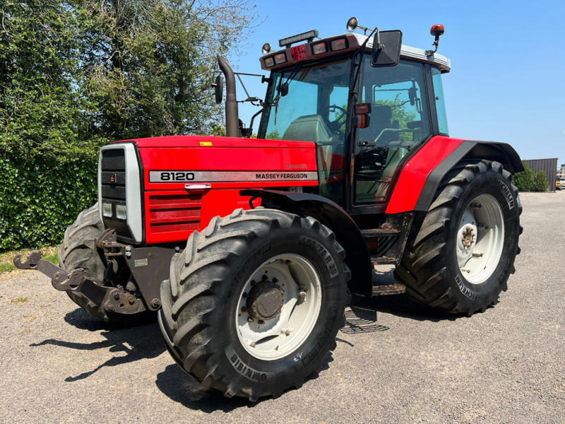 Massey Ferguson 8120 Dynashift - Bouwmachine: afbeelding 1 Massey Ferguson 8120 Dynashift - Bouwmachine: afbeelding 1