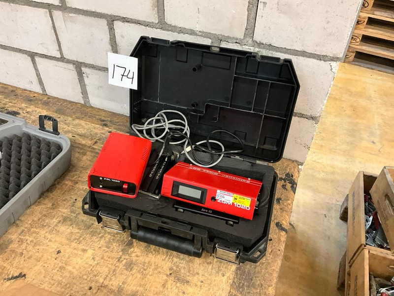 Onbekend - Bouwmachine: afbeelding 1 Onbekend - Bouwmachine: afbeelding 1