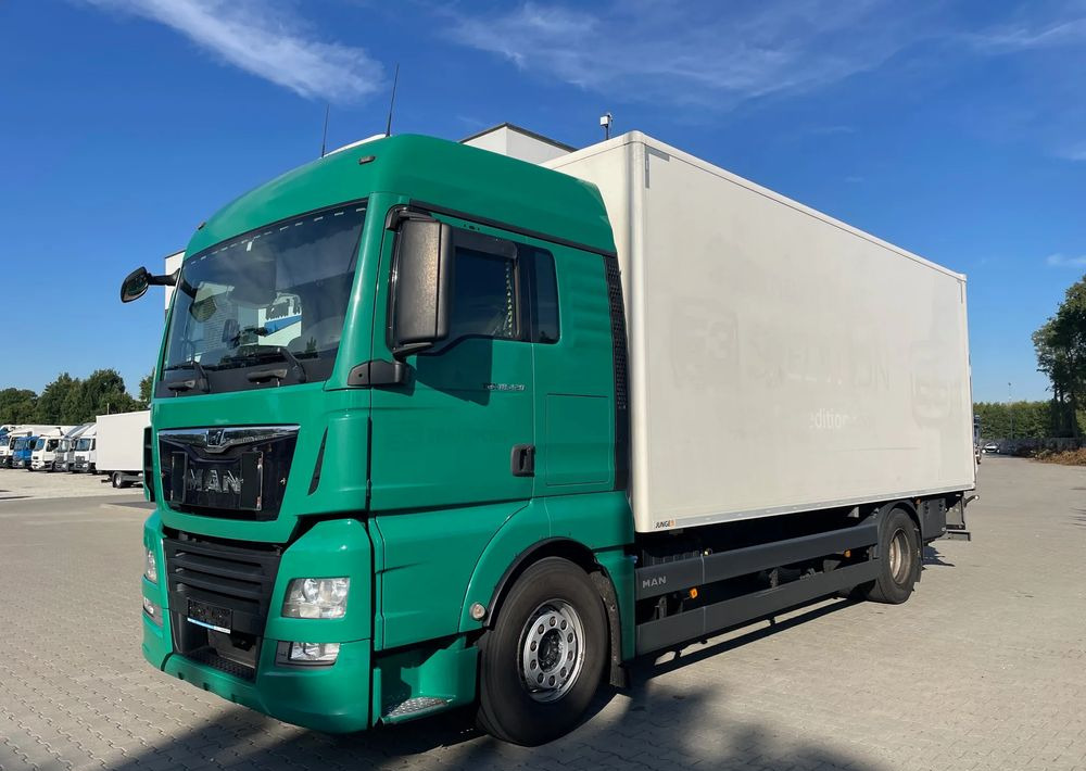 MAN TGX 18.420/ KONTENER 7,2m - Bakwagen: afbeelding 2 MAN TGX 18.420/ KONTENER 7,2m - Bakwagen: afbeelding 2