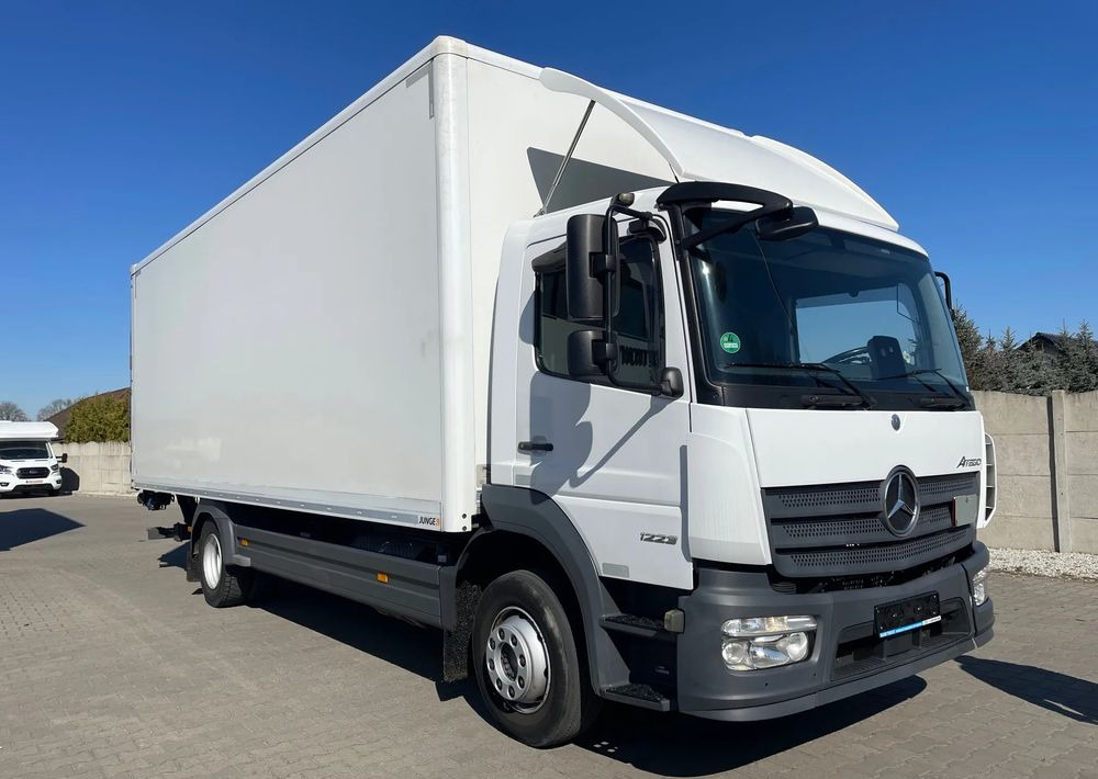 Mercedes-Benz ATEGO 1223 - Bakwagen: afbeelding 2 Mercedes-Benz ATEGO 1223 - Bakwagen: afbeelding 2