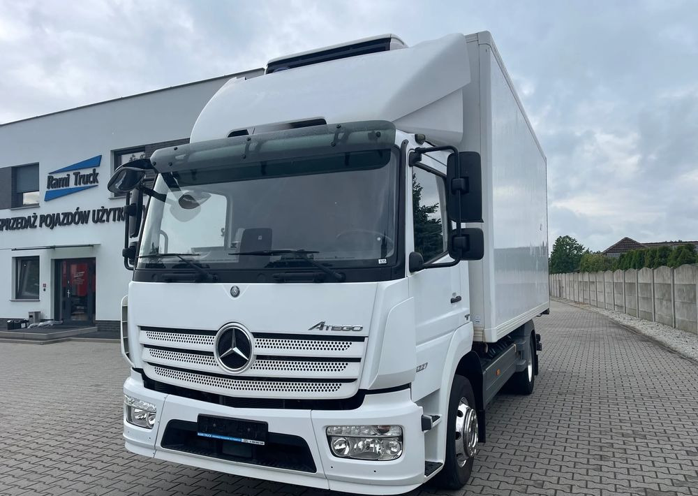 Mercedes-Benz ATEGO 1227 CHŁODNIA HAKOWA / HAKÓWKA - Koelwagen vrachtwagen: afbeelding 1 Mercedes-Benz ATEGO 1227 CHŁODNIA HAKOWA / HAKÓWKA - Koelwagen vrachtwagen: afbeelding 1