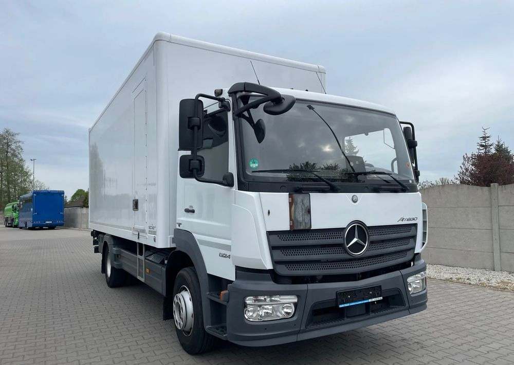 Mercedes-Benz ATEGO 1324, 15 EUROPALET, ŁADOWNOŚĆ 7,5 T - Bakwagen: afbeelding 4 Mercedes-Benz ATEGO 1324, 15 EUROPALET, ŁADOWNOŚĆ 7,5 T - Bakwagen: afbeelding 4