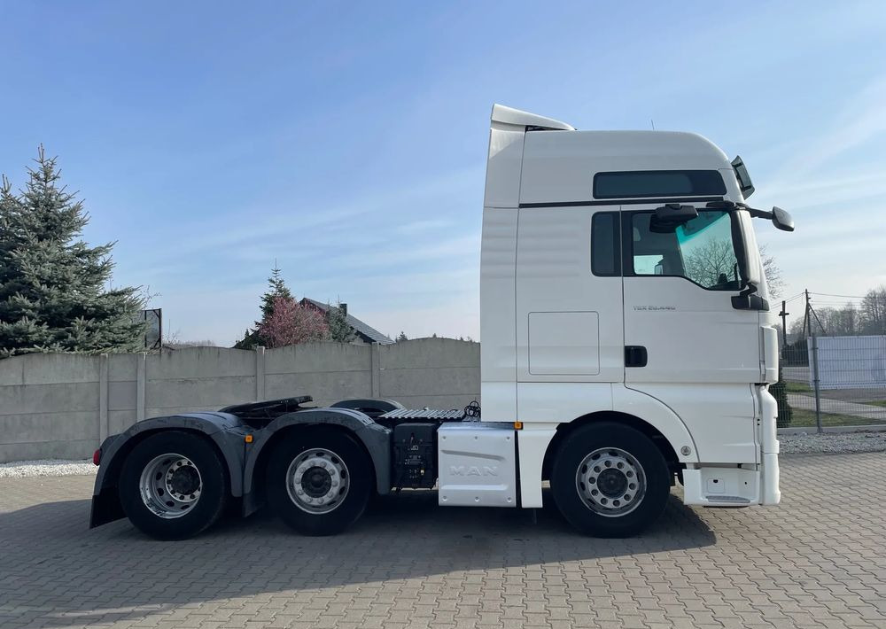 MAN TGX XXL 26.440 PUSCHER /  3 OSIE / 6x2 - Trekker: afbeelding 5 MAN TGX XXL 26.440 PUSCHER /  3 OSIE / 6x2 - Trekker: afbeelding 5