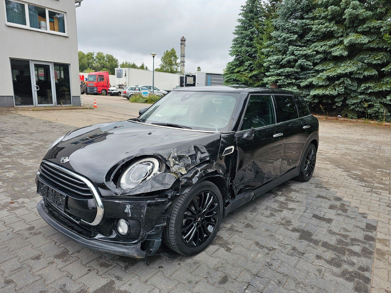 MINI Cooper D Clubman Automatik Harman/Kardon - Stationwagen: afbeelding 1 MINI Cooper D Clubman Automatik Harman/Kardon - Stationwagen: afbeelding 1