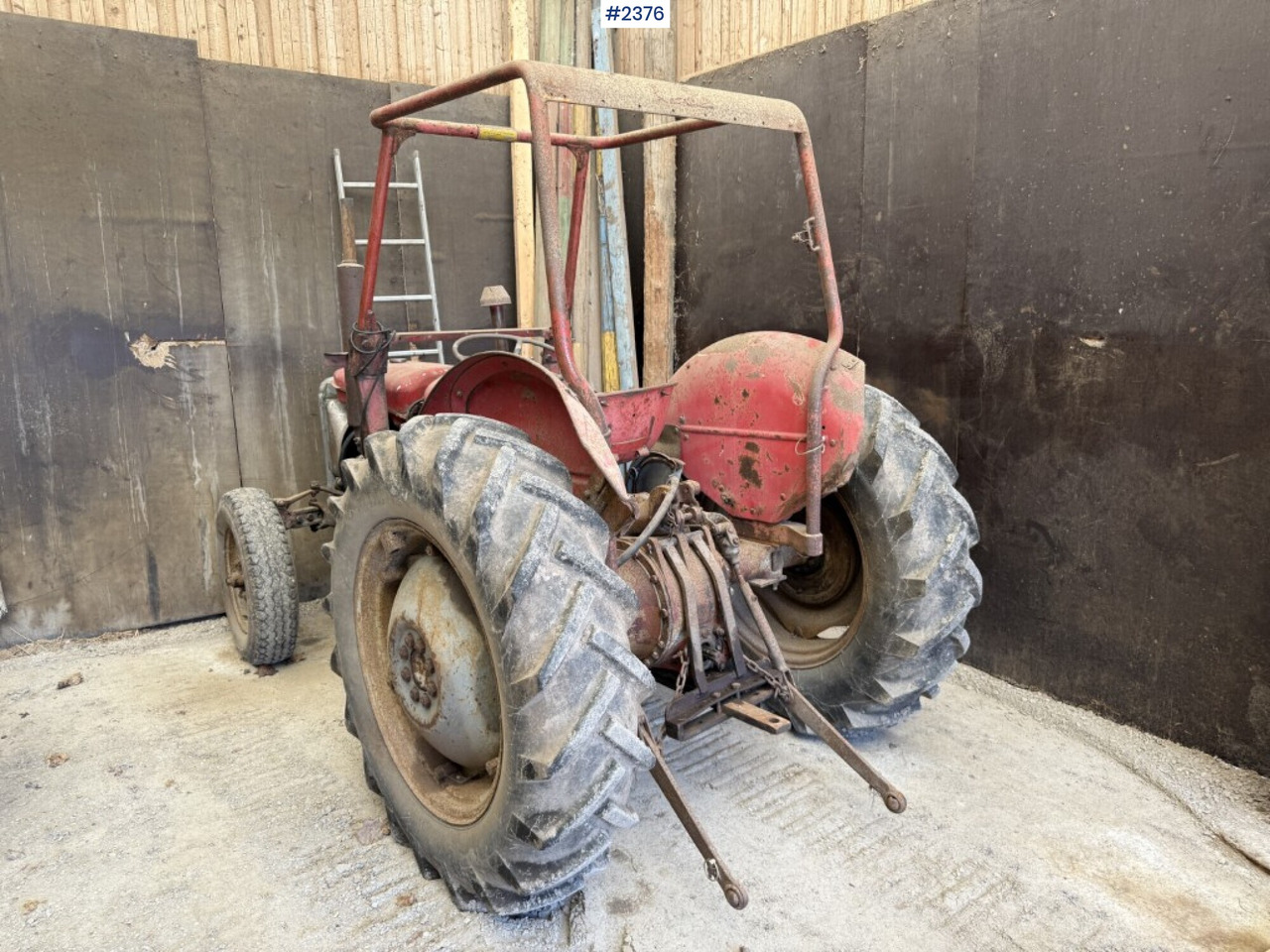 Massey Ferguson Special 35X - Tractor: afbeelding 3 Massey Ferguson Special 35X - Tractor: afbeelding 3