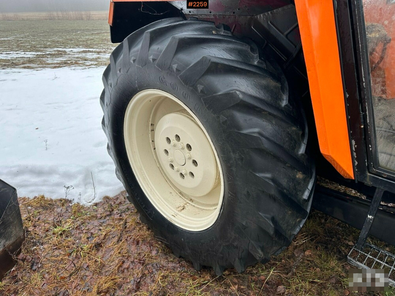 Leasing  Tractor Ursus C385 Deluxe! with loader and implements Tractor Ursus C385 Deluxe! with loader and implements: afbeelding 9