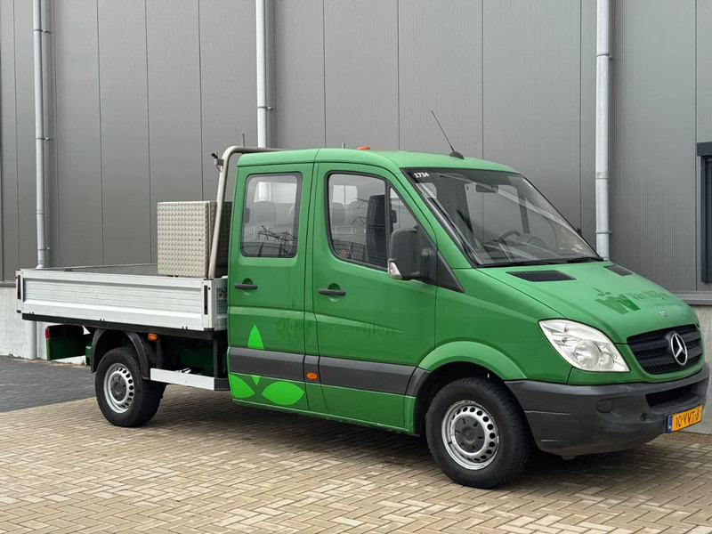Mercedes-Benz Sprinter 311 311 CDI 2.2 pick-up bakwagen - Bestelwagen met open laadbak: afbeelding 4 Mercedes-Benz Sprinter 311 311 CDI 2.2 pick-up bakwagen - Bestelwagen met open laadbak: afbeelding 4