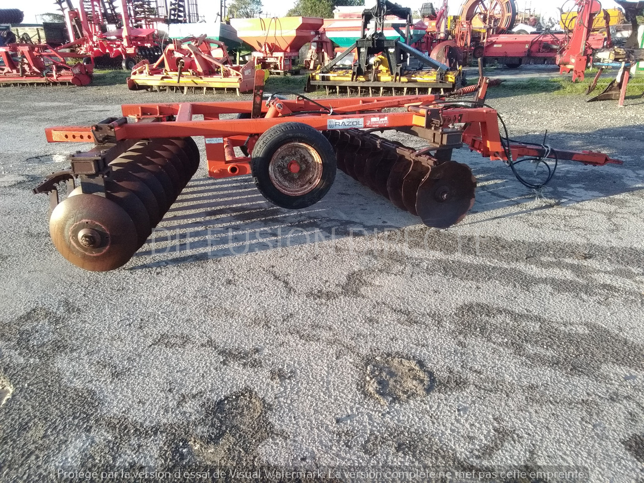 RAZOL COVER CROP CJH - Schijveneg: afbeelding 2 RAZOL COVER CROP CJH - Schijveneg: afbeelding 2