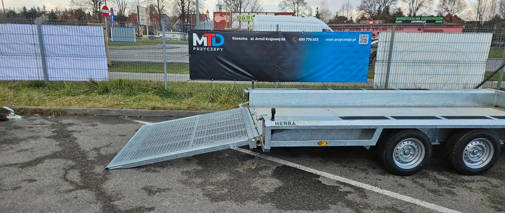 TEMARED HENRA BUILDER 4017 - Machinetransporter: afbeelding 4 TEMARED HENRA BUILDER 4017 - Machinetransporter: afbeelding 4