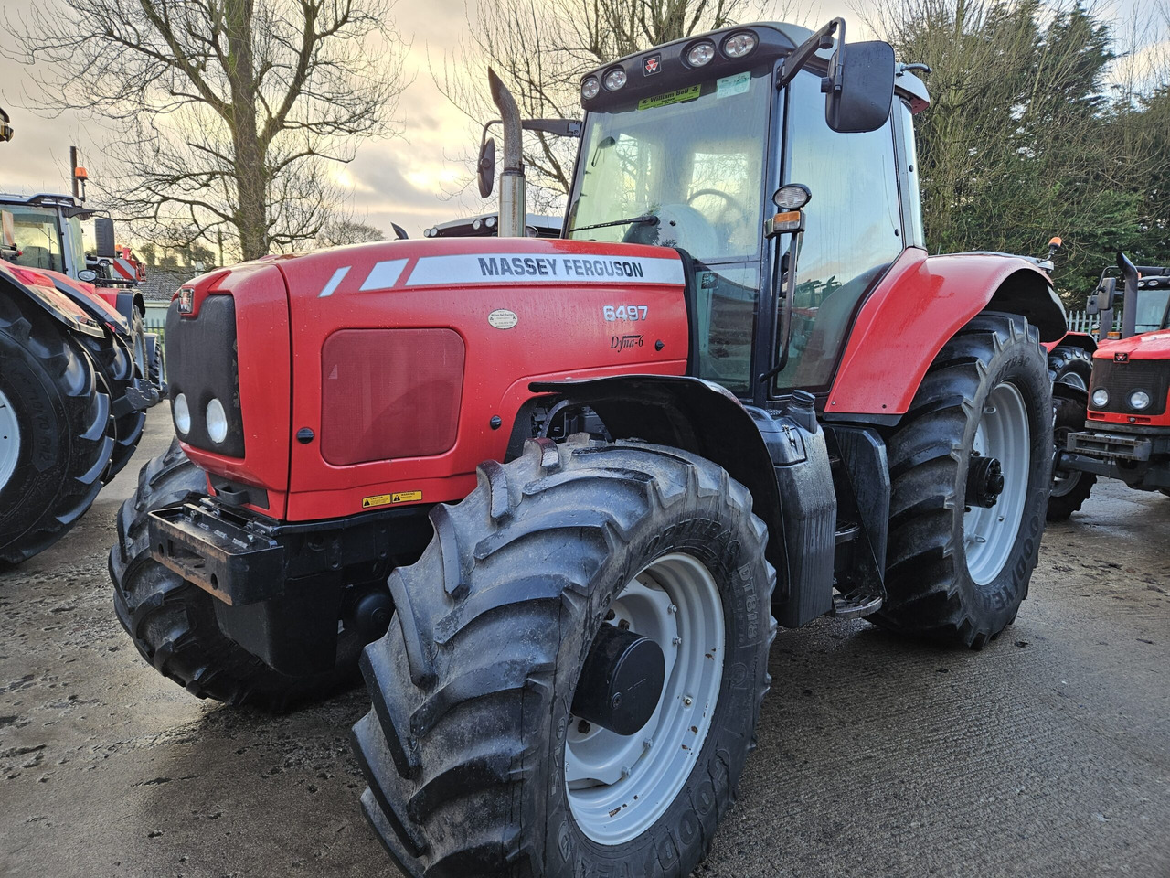 2007 MF 6497 Tier 2 engine, 50K - Tractor: afbeelding 2 2007 MF 6497 Tier 2 engine, 50K - Tractor: afbeelding 2
