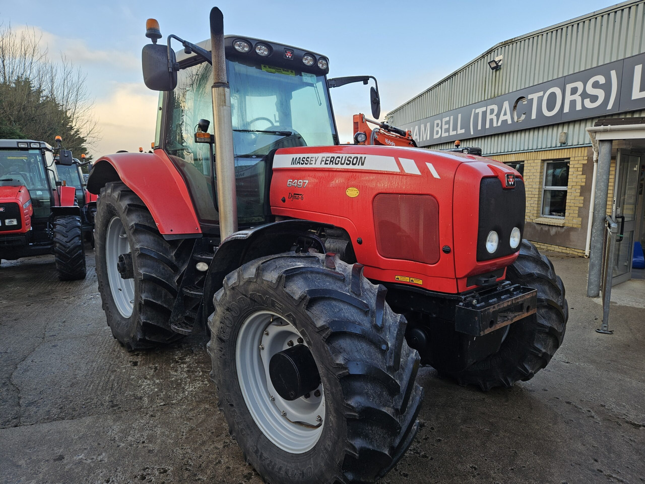 2007 MF 6497 Tier 2 engine, 50K - Tractor: afbeelding 1 2007 MF 6497 Tier 2 engine, 50K - Tractor: afbeelding 1