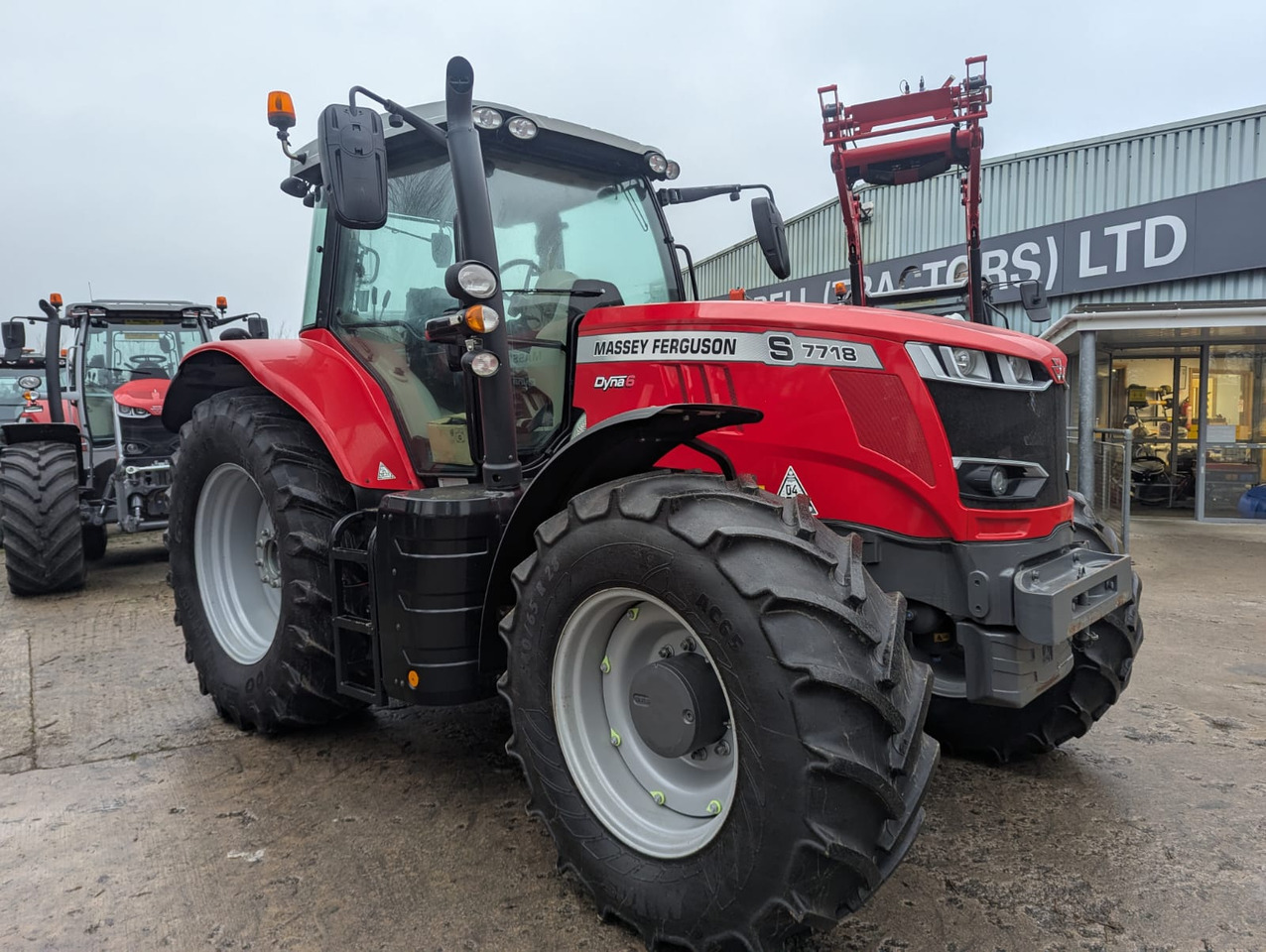 2022 MF 7718S, 1730 Hours, excellent - Tractor: afbeelding 1 2022 MF 7718S, 1730 Hours, excellent - Tractor: afbeelding 1