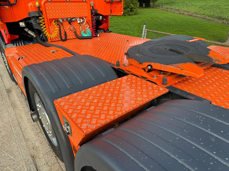 Scania R560 V8 Manual-Retarder-6x2 TOP NL TRUCK - Trekker: afbeelding 5 Scania R560 V8 Manual-Retarder-6x2 TOP NL TRUCK - Trekker: afbeelding 5