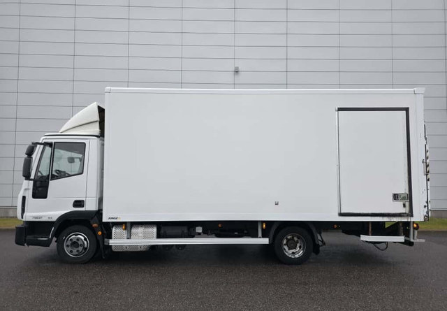 IvecoEurocargo - Bakwagen: afbeelding 2 IvecoEurocargo - Bakwagen: afbeelding 2
