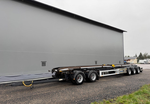 NTMVaihtolavaperävaunu - Haakarm/ Portaalarm aanhanger: afbeelding 1 NTMVaihtolavaperävaunu - Haakarm/ Portaalarm aanhanger: afbeelding 1