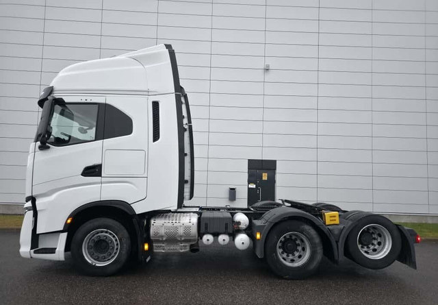 IvecoS-Way 480 6x2 Hieno! - Trekker: afbeelding 2 IvecoS-Way 480 6x2 Hieno! - Trekker: afbeelding 2