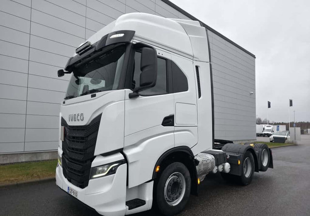 IvecoS-Way 480 6x2 Hieno! - Trekker: afbeelding 1 IvecoS-Way 480 6x2 Hieno! - Trekker: afbeelding 1