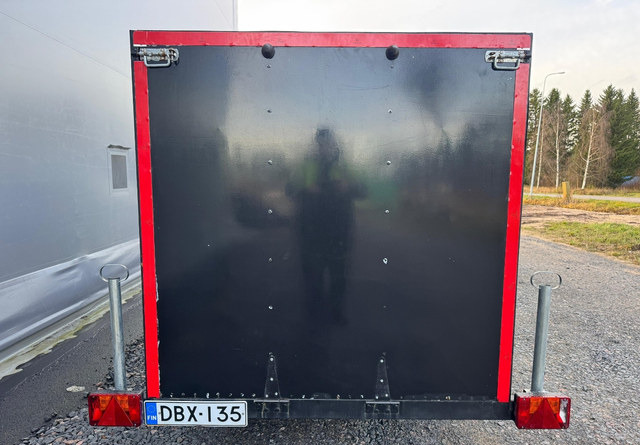 Umpiperäkärry - Aanhangwagen auto: afbeelding 4 Umpiperäkärry - Aanhangwagen auto: afbeelding 4