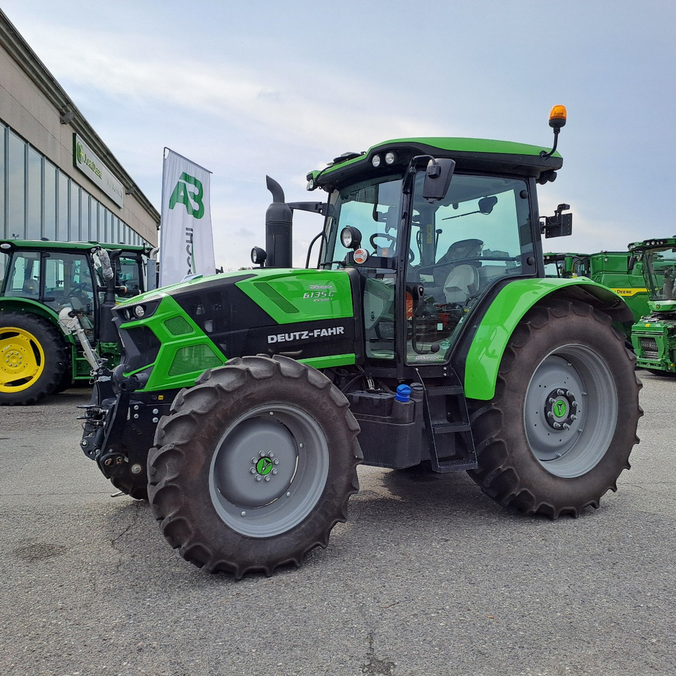 DEUTZ-FAHR 6135 CRV SHIFT - Tractor: afbeelding 1 DEUTZ-FAHR 6135 CRV SHIFT - Tractor: afbeelding 1