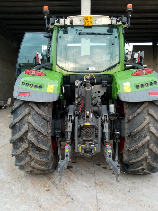 FENDT 320 VARIO - Tractor: afbeelding 3 FENDT 320 VARIO - Tractor: afbeelding 3